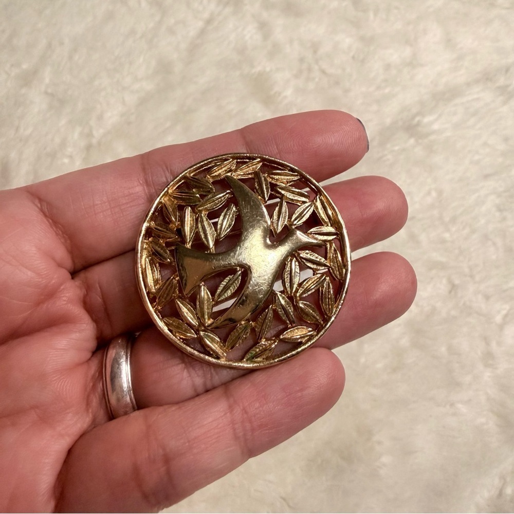 Michele Lynn Gold Tone Dove Brooch Vintage - Picture 2 of 4